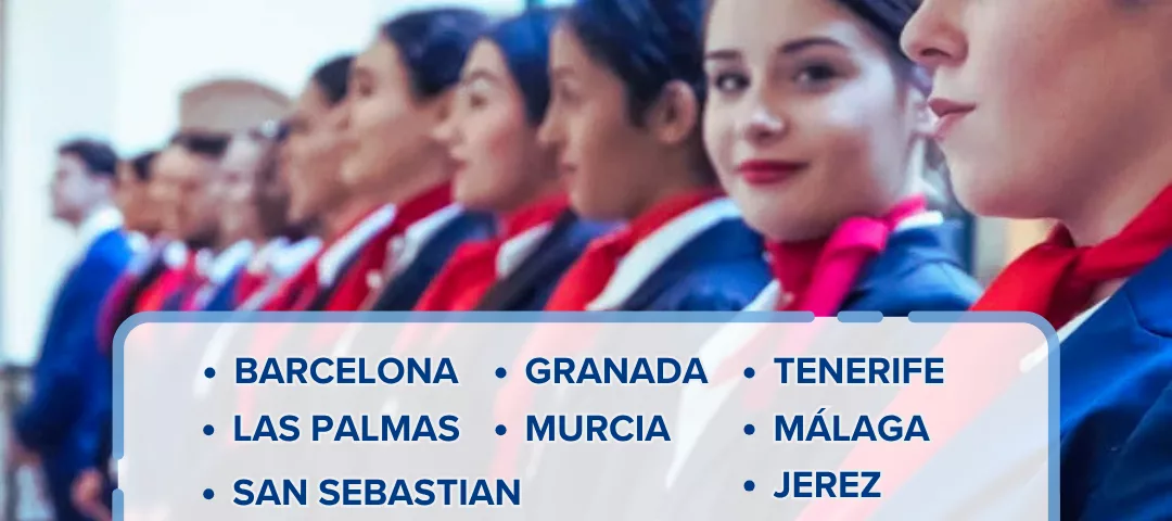 Alumnos del curso de tripulante de cabina 2026 de CEAE uniformados